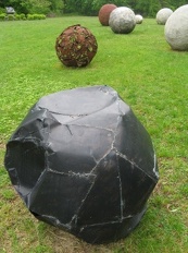 Sculpture Spheres Balls IMG 3538 GK86-cu s9999x323