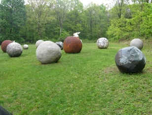 Sculpture Spheres Balls IMG 3539 GK86-cu s9999x323